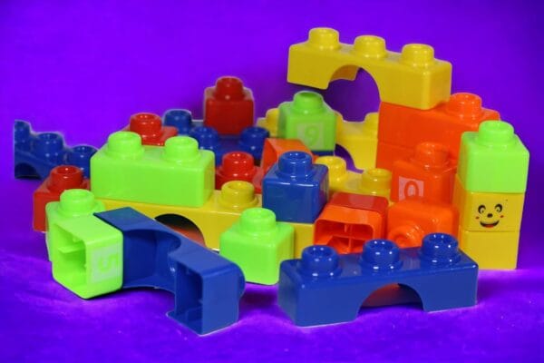 RAGVEE DIY Plastic 30 pcs Building Blocks for Kids, Puzzle Toys for Children Educational And Learning Toy for Kids, Girls And Boys - Image 7